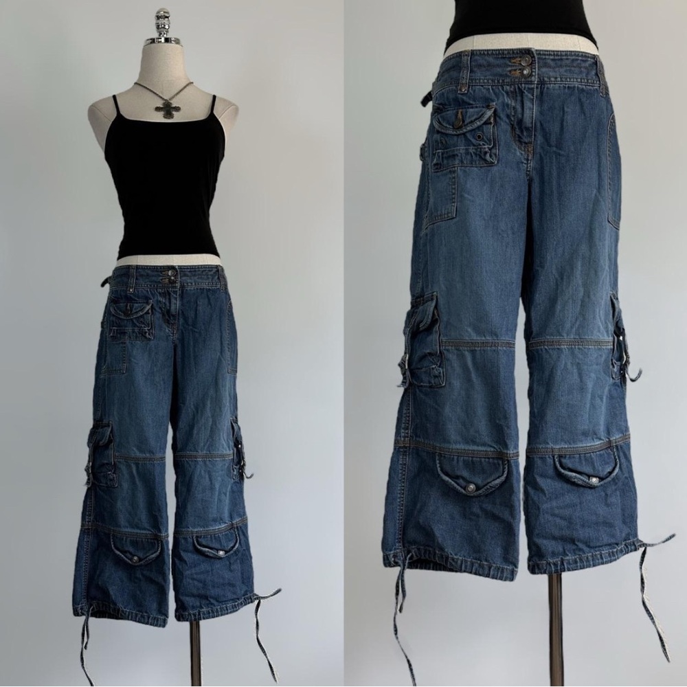 SOLD The Limited Cropped Cargo Jeans